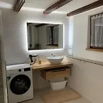 Stari Dvori 빌라 라브