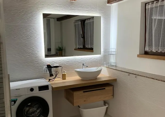 Stari Dvori Villa Rab Town